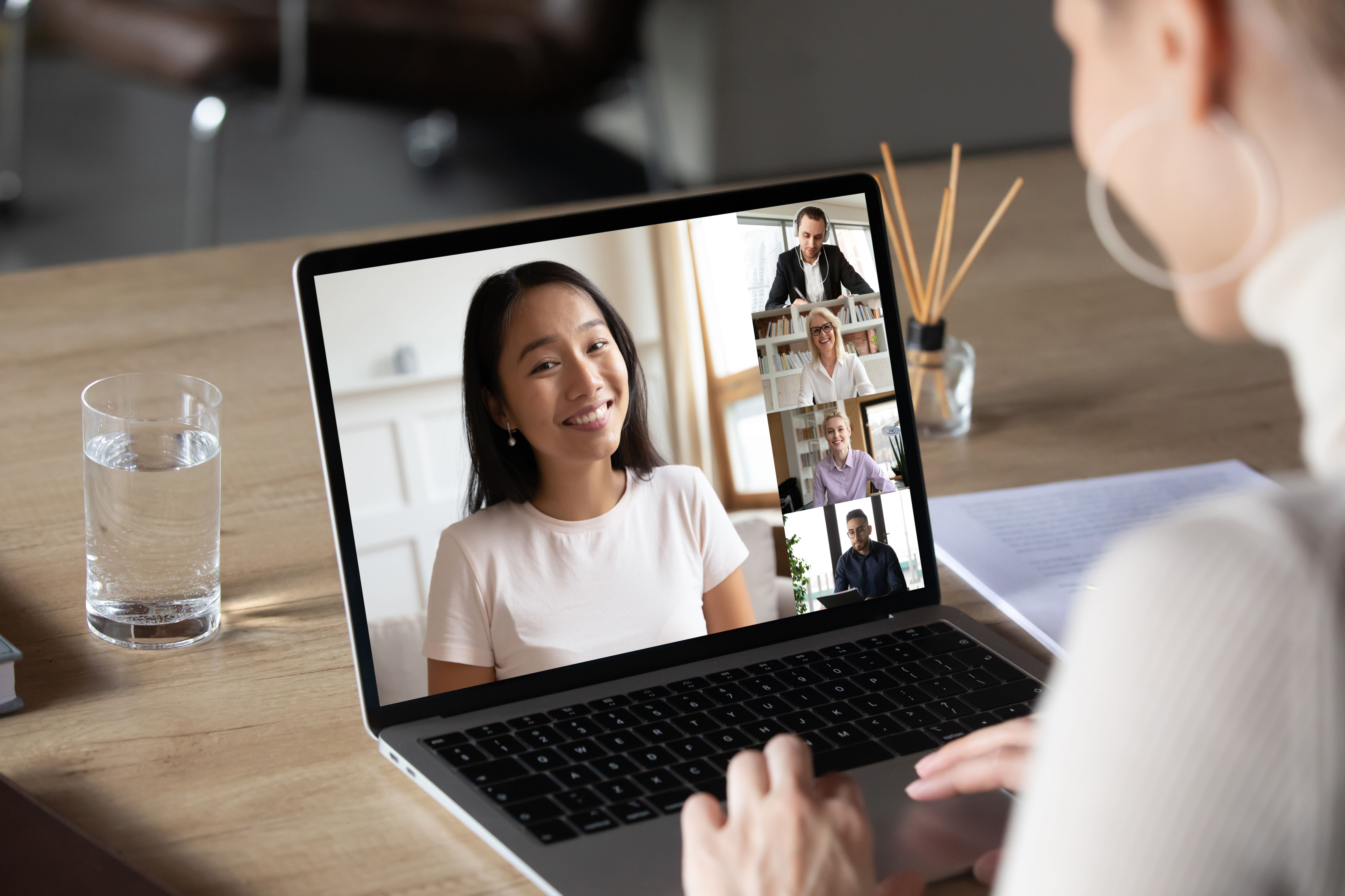 Outil-Les-entreprises-qui-recrutent-Apec.jpg